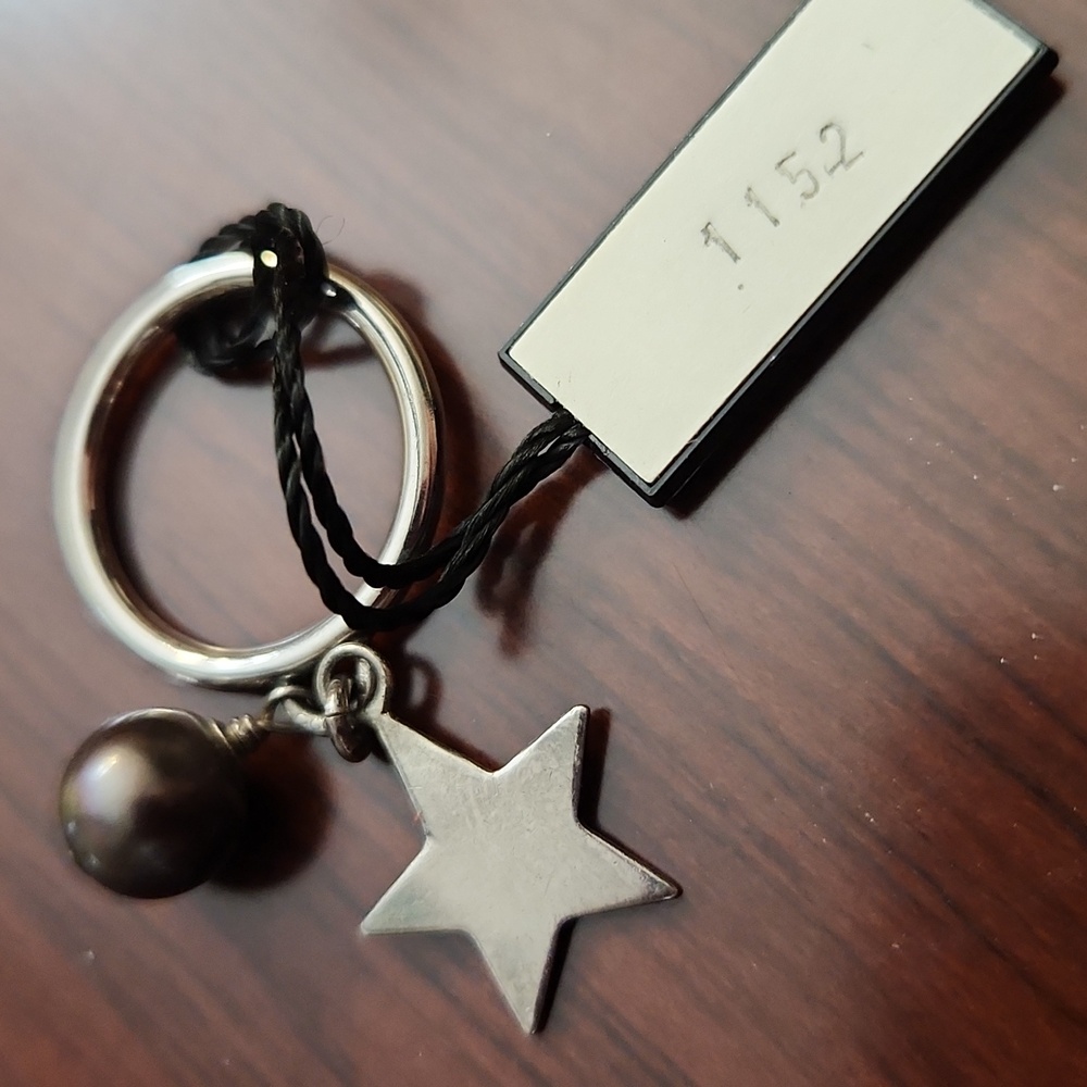 Chanel 925 Sterling Silver star & gray pearl bag charm - Picture 4 of 4